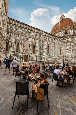 Florence Cathedral Santa Maria del Fiore, in Gothic-Renaissance style, UNESCO world heritage site, Tuscany, Italy, Europeのeditorial素材