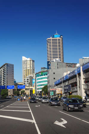 AUCKLAND,NEW ZEALAND - FEBRUARY 18:Traffic in Auckland downtown on February 18, 2014.It's the largest and most populous urban area in New Zealand.のeditorial素材
