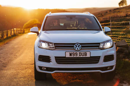 London, UK, May 18, 2021: White Volkswagen Touareg R- Line Highline 2014のeditorial素材