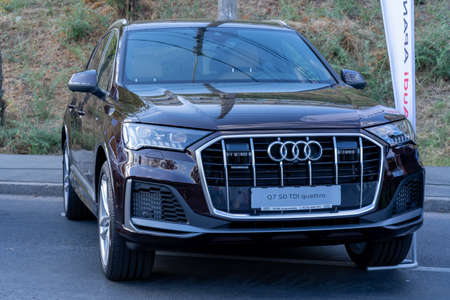 Galati, Romania - September 15, 2021: 2021 Audi Q7のeditorial素材