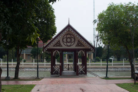 Sala Rim Nam Wat Niwet Thammaprewatの写真素材