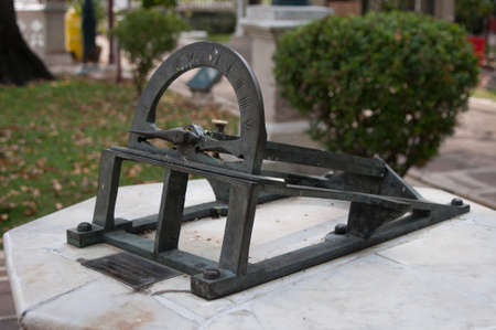 Sundial located in Wat Niwet Thammaprewat Thailandの写真素材