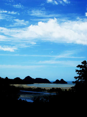 sea   sky                    