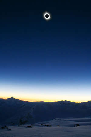Full Sun Eclips 2006 from Mt. Elbrus (Altitude 3900 meters above the Sea)