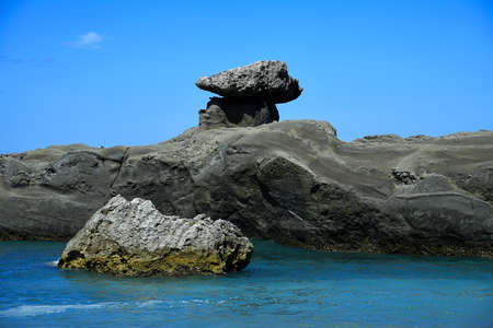 Shihyusan - stone umbrella in Taitung