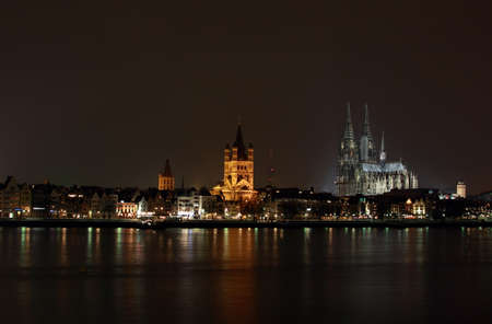 Keulen city view from the river by nightのeditorial素材