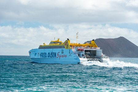 Ferry Fred Olsen in the port of Corralejo in Fuerteventura in Spain.のeditorial素材