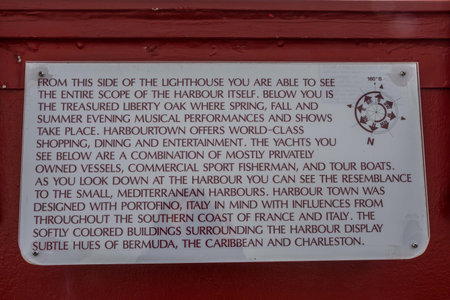 A lighthouse to attract boaters along the waterway of Hilton Heaのeditorial素材