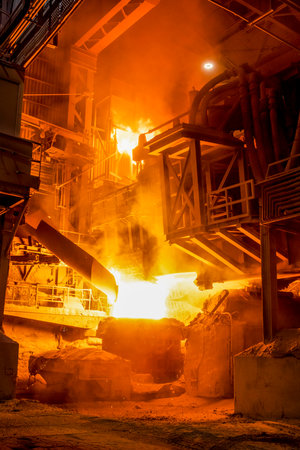 Ladle containing molten steel in millのeditorial素材