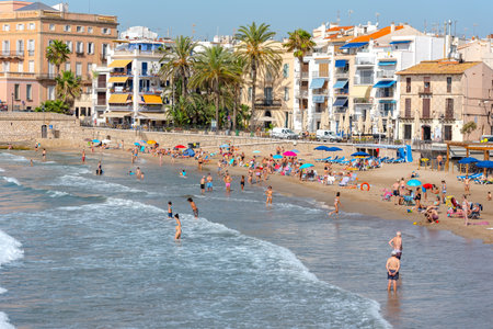 People in the beach in Sitges in summer 2020.のeditorial素材