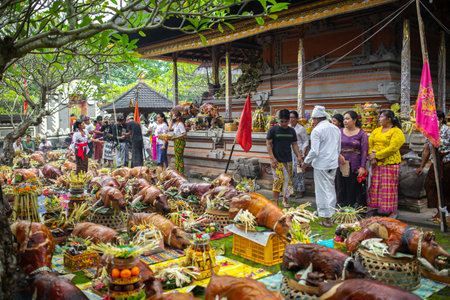 Usaba Sumbu ceremony in Pura Dalem Desa Timbrah.のeditorial素材