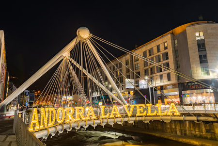 Paris Bridge, Cityscape of Andorra la Vella, Andorraのeditorial素材