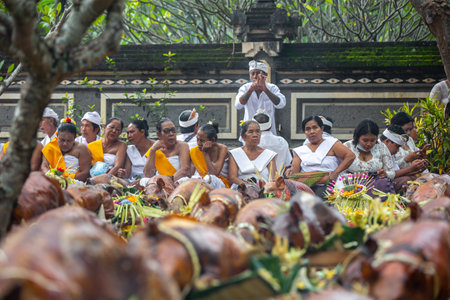 Usaba Sumbu ceremony in Pura Dalem Desa Timbrah.のeditorial素材