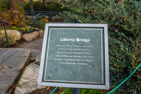 A bridge has a curved clear span over the river in Greenville, Sのeditorial素材