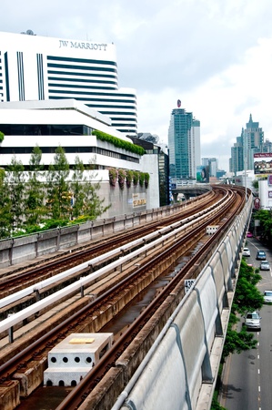 BANGKOK, THAILAND - JUNE 25: The Tracks of train on sky train in central Bangkok on June 5, 2011 in Bangkokのeditorial素材