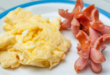 Omelet with sausageの写真素材