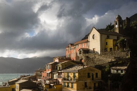 Vernazza details