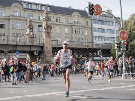 BERLIN, GERMANY - SEPTEMBER 25, 2016: Runners At Berlin Marathon 2016のeditorial素材