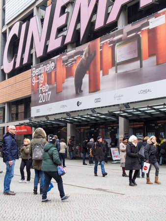 BERLIN, GERMANY - FEBRUARY 11, 2017: Cinemagoers In Front of The Berlin International Film Festival Berlinale Cinema At Potsdamer Platz, Berlinのeditorial素材