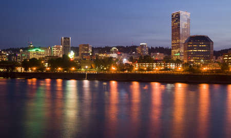 Portland Oregon across the Willamette Riverのeditorial素材