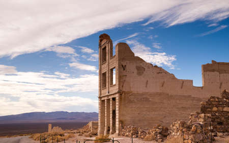 There were over 2000 claims covering everything in a 30 mile area from the Bullfrog district. The most promising was the Montgomery Shoshone mine, which prompted everyone to move to the Rhyolite townsite.の写真素材
