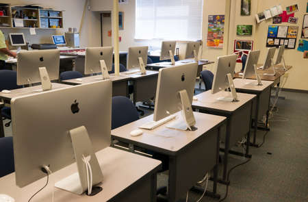 LAKEWOOD, WASHINGTON/UNITED STATES- MAY, 1: A classroom filled with computers on the Clover Park Technical College campus May 1, 2014.のeditorial素材