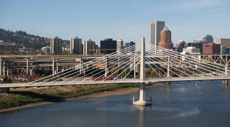 The newest bridge across Portland's famous riverfrontの写真素材