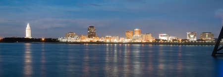 Night Falls on the Mississippi River Showing State Capital Building Baton Rougeのeditorial素材