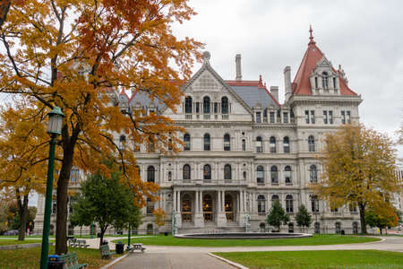 Full Size sculpture on the lawn in front of the New York statehouse in Albanyの写真素材