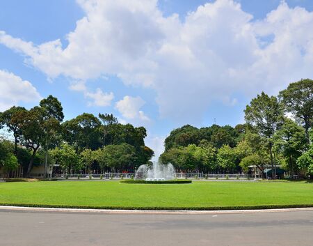 Scene of fountain in the garden of the building in the cityの写真素材