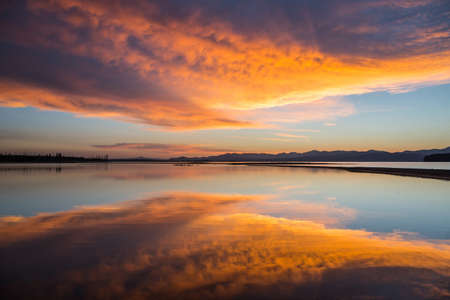Mirror Effect