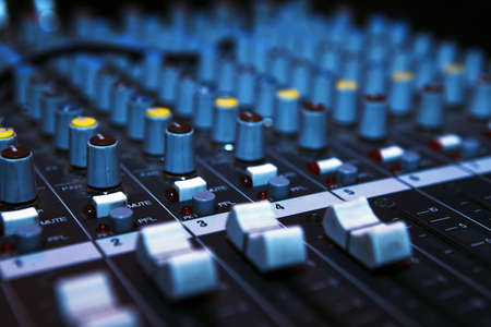 Sound mixer