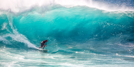 Surfing the Big Wave