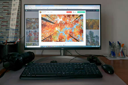 Computer monitor