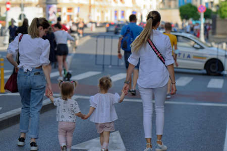 Mothers with little girls