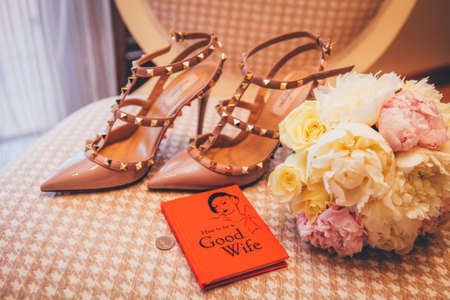 high heels, fashion, flowers, bouquet, wife, wedding, marriage, book