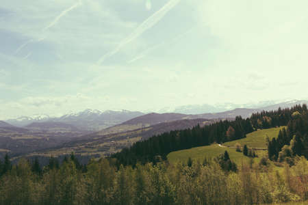 nature, landscape, mountains, summit, peaks, prairie, grass, forest, trees, sky, clouds, horizon