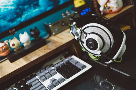 blur, electronics, gadgets, technology, toys, headset, headphones, keyboard