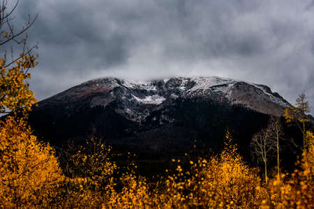 nature, landscape, mountain, clouds, sky, travel, adventure, trek, trees, plants, autumn, fall