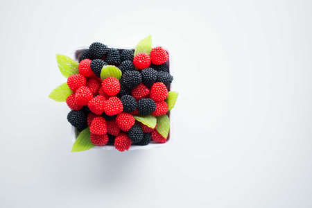 berries, raspberries, bowl, fruits, table, white, food, still, leaves, healthy, square