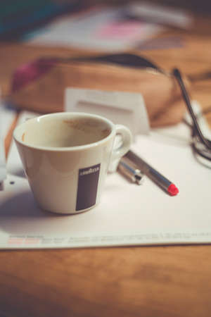 creative office work station desk