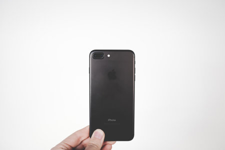 iphone, apple, mobile, phone, gadget, modern, technology, hand, electronics