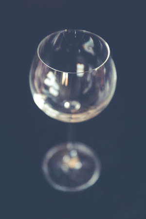glass, bokeh, table, fancy, classy, wine, reflection, drink, beverage, dine