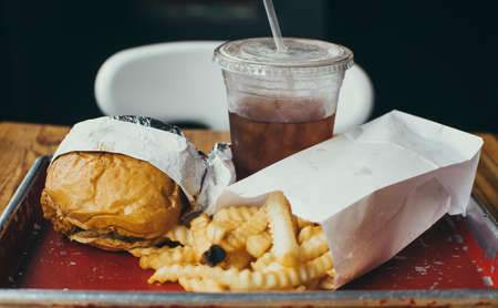 fries, potato, fried, salt, sauce, delicious, restaurant, burger, bread, dink, food