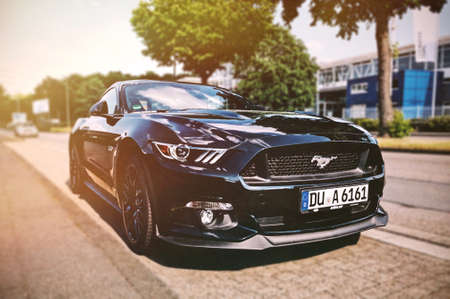 car, vehicle, travel, blur, road, street, outdoor