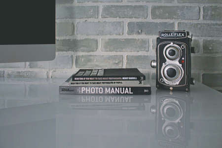 vaintage,  camera,  desk,  office,  book,  photography,  photo,  brickwall,  bricks,  mac, ...