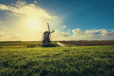 windmill,  farm,  field,  summer,  spring,  blue sky,  green,  grass,  nature,  wind,  energy