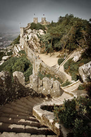 Castelo dos Mouros - Mourish Castle - Sintra, Portugalのeditorial素材