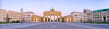 Brandenburg Gate in panoramic view - Berlin, Germanyの写真素材