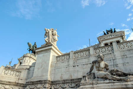 sculpture at Piazza Venezia in romeのeditorial素材